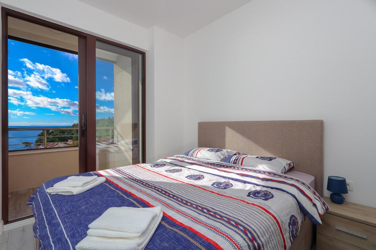 Apartment Sidro Petrovac Екстер'єр фото