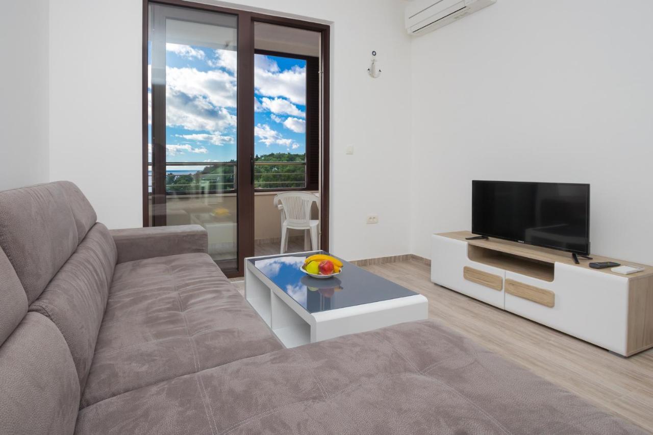 Apartment Sidro Petrovac Екстер'єр фото